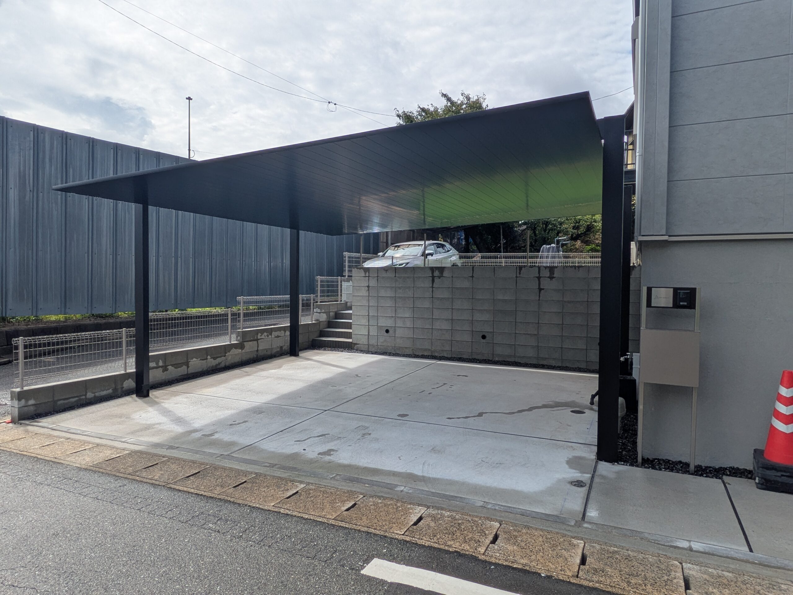 リクシル SCカーポート 2台用(幅:5999㎜ 奥行:5700㎜)